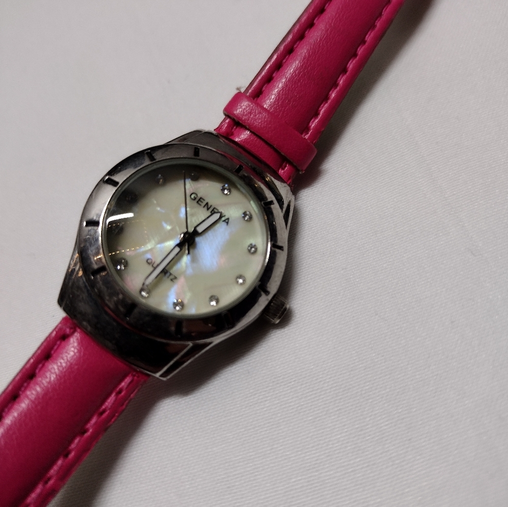 Geneva Watch - Picture 4 of 7